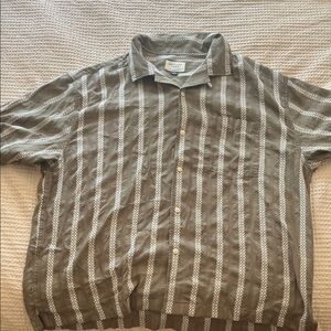 Brand new olive green American Eagle button up shirt men